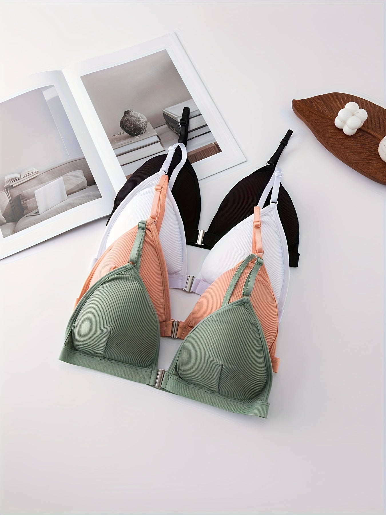 [Comfortable Wireless Bras] 4pcs Women's Wireless Bras - Comfortable & Breathable, Wire-Free with Removable Pads, Everyday Basic Style - Black/Pink/White/Light Green, Suitable for Teens and Adults, Minimalist Design, Seamless Material, Lightweight &