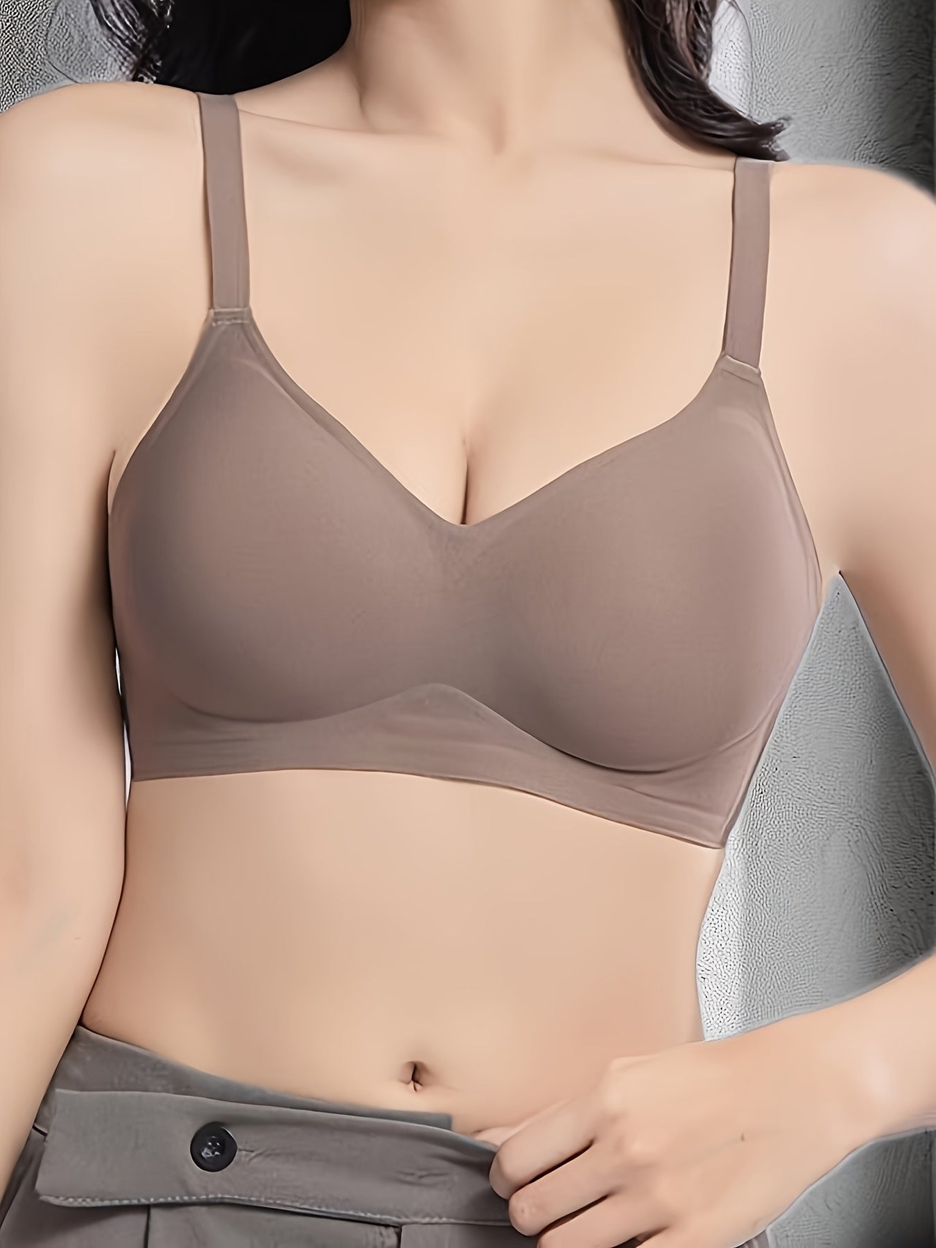 [Wireless Push-Up Bras] 3pcs Women's Wireless Push-Up Bras Set - Seamless T-Shirt Style, Soft Nylon/Spandex Blend, Palm Support, Medium Lift, Non-Removable Pads, Thin Comfort Straps, Black & Beige, Ideal for Daily Wear & Special Occasions
