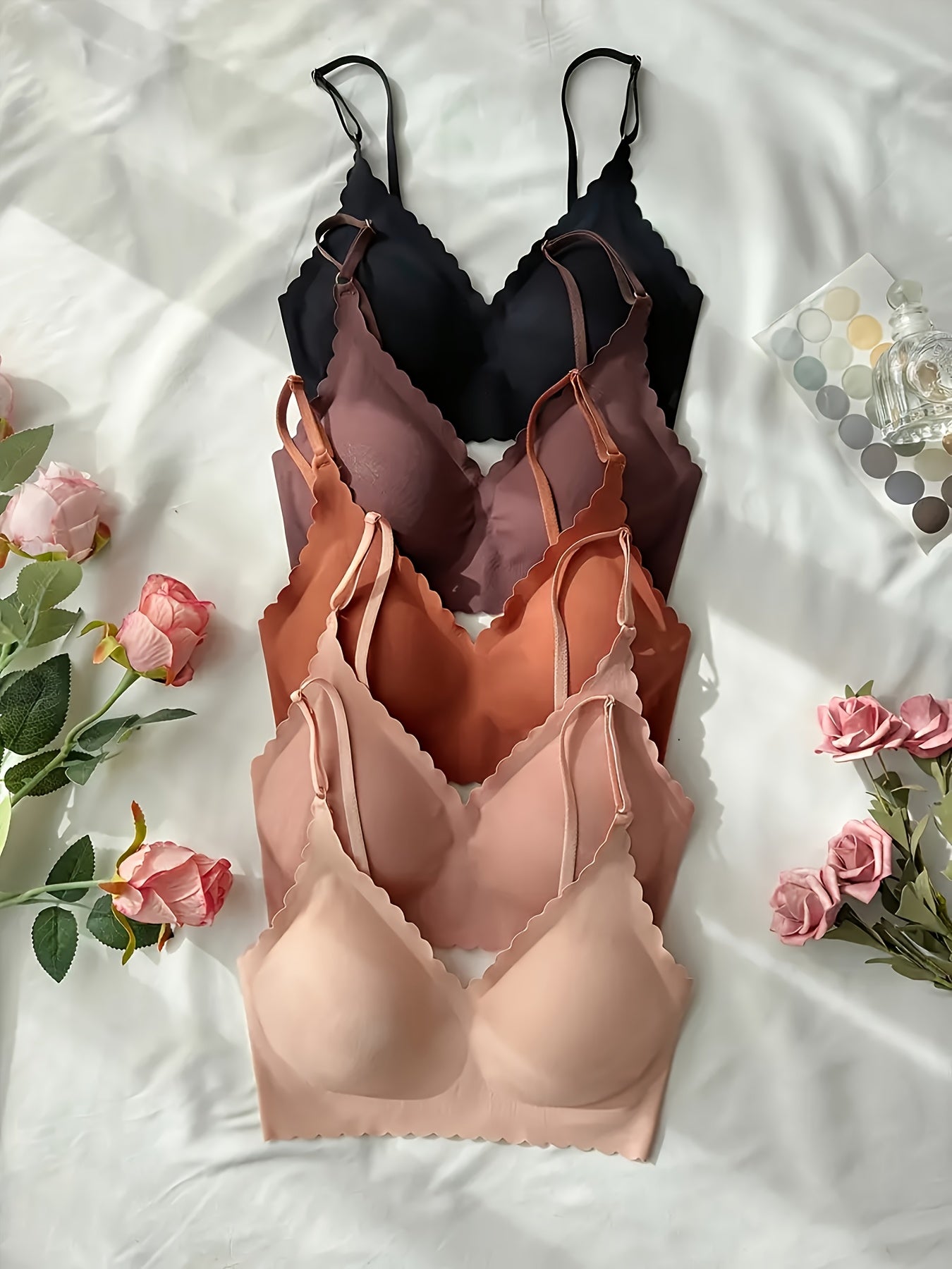 5pcs Women's Wireless Bras - No Underwire, Seamless Adhesive Bras with Removable Padding, Soft Pink/Beige/Black/, Everyday & Formal Bras for Women - Hand Wash Only, Casual Wear, Smooth Texture, Flexible Material, Pushup Bra, Fashion Essentials