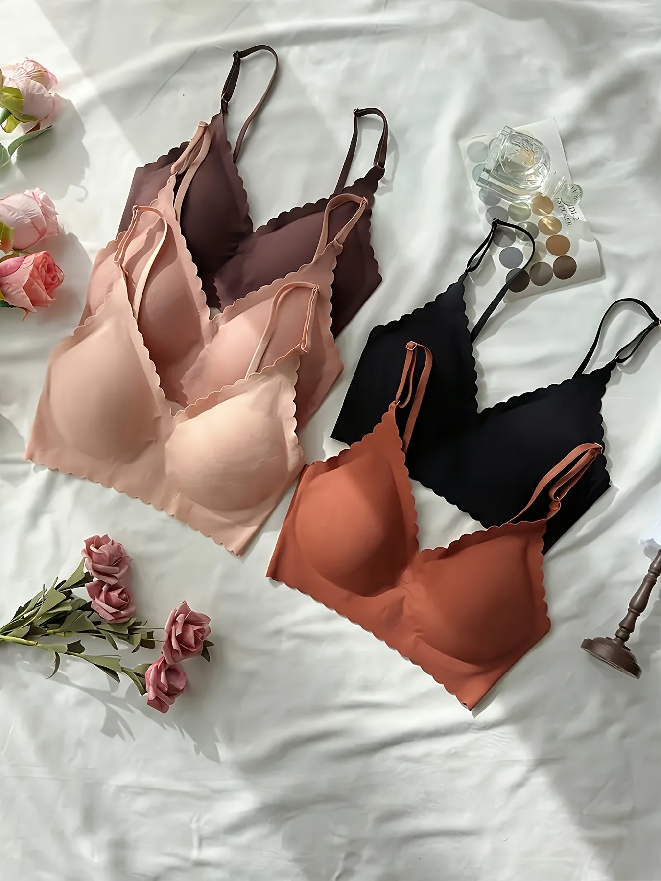 5pcs Women's Wireless Bras - No Underwire, Seamless Adhesive Bras with Removable Padding, Soft Pink/Beige/Black/, Everyday & Formal Bras for Women - Hand Wash Only, Casual Wear, Smooth Texture, Flexible Material, Pushup Bra, Fashion Essentials