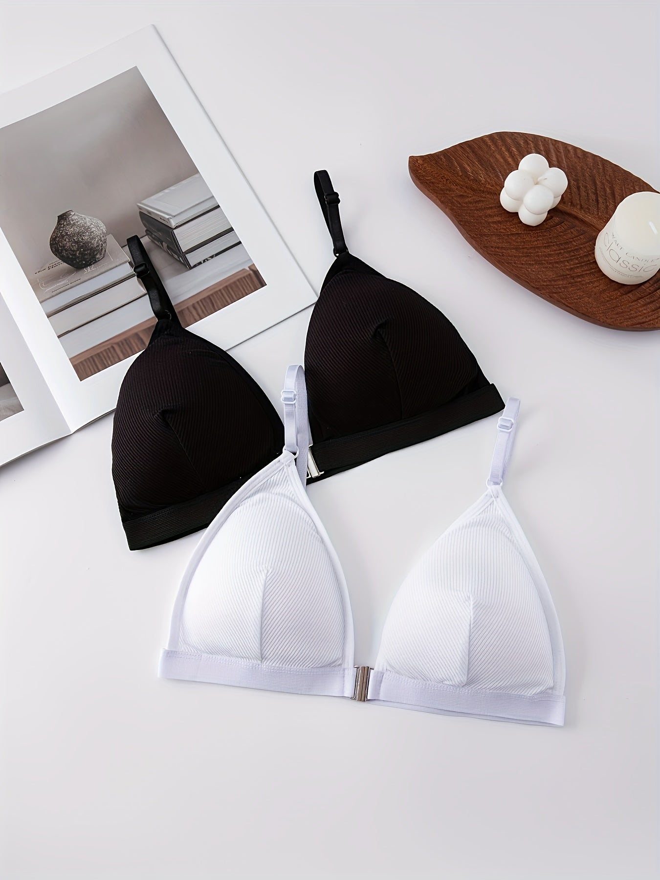 [Comfortable Wireless Bras] 4pcs Women's Wireless Bras - Comfortable & Breathable, Wire-Free with Removable Pads, Everyday Basic Style - Black/Pink/White/Light Green, Suitable for Teens and Adults, Minimalist Design, Seamless Material, Lightweight &